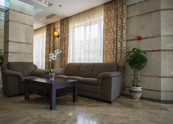 Lisova PisniaГотель